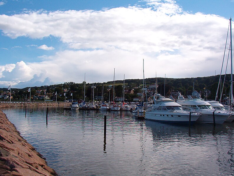 File:Båstad, Sweden.jpg