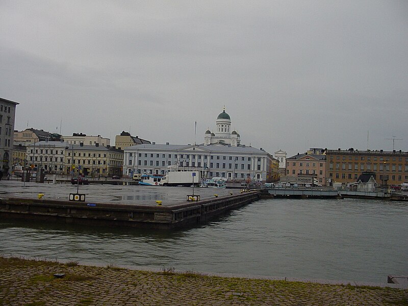 File:Helsinki (21474357426).jpg