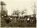 Deutsch: Ordensschwestern auf dem Acker vor dem Marientift - 1911