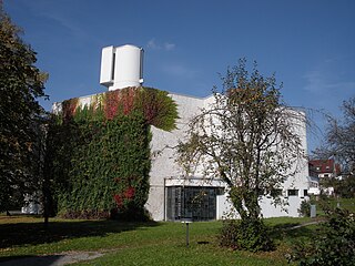 Neue evang. Gartenstadtkirche Stuttgart-Untertürkheim