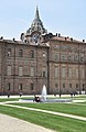 Italiano: Il Palazzo Reale di Torino visto dalla parte superiore dei Giardini Reali.