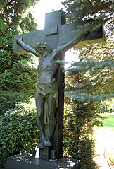 Crucifixus, Grabstelle der kath. Geistlichen, Hauptfriedhof, Neuer Teil Feld Nr. 14, Krefeld.