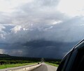 Shelf cloud