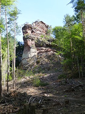 Stephansturm below Hoher Kopf, south, from Queich valley