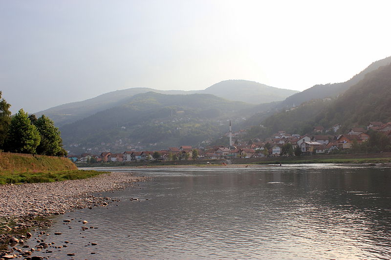 File:Goražde Drina 3.JPG