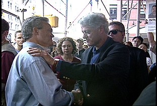 Scott Pelley (left) with former President Bill Clinton