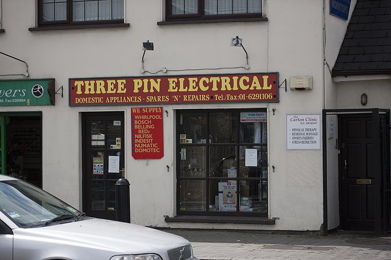 File:Maynooth - Three Pin Electrical (3771762353).jpg