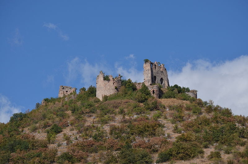 File:Turna castle.JPG