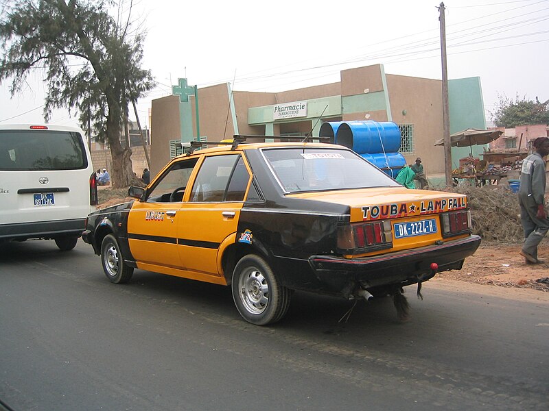 File:DakarTaxi.JPG