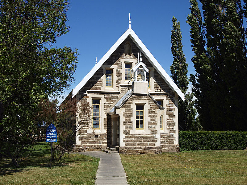 File:Middlemarch Church 1895.jpg