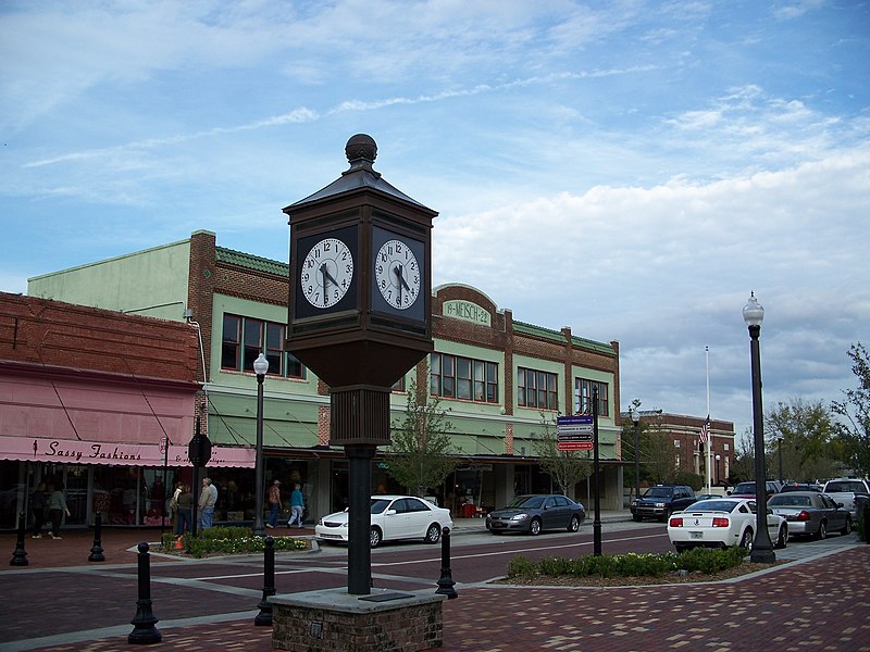 File:Sanford Downtown Clock1.jpg