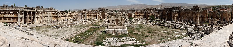 File:Pano Baalbek 1.jpg