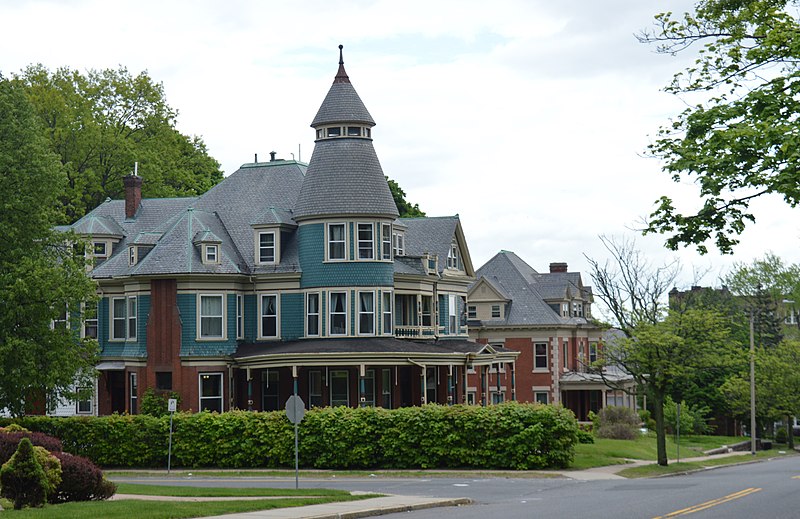 File:Casper Ranger House, Holyoke Mass.jpg