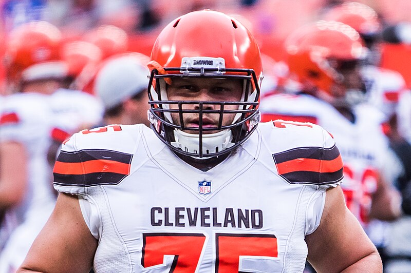 File:Joel Bitonio (44236752582).jpg