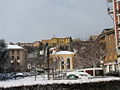 Il borgo del Piazzo visto da piazza Curiel - stazione della funicolare