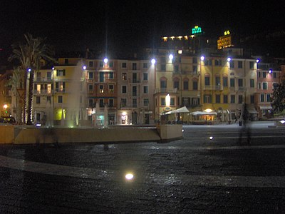 Garibaldi square