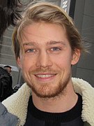 Joe Alwyn -  Bild