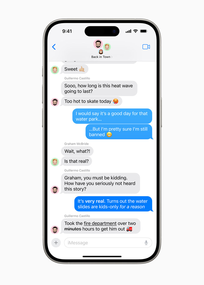 iPhone 15 Pro zobrazuje zprávu, v níž je vybráno slovo „bouncing, na které je použit textový efekt Jitter
