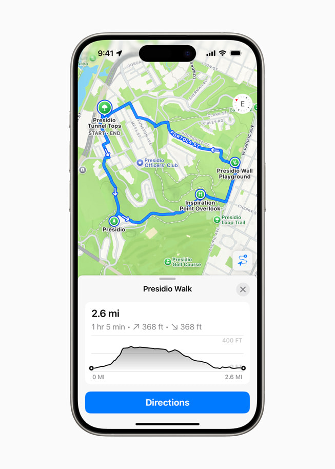 Kart-appen på iPhone 15 Pro viser en egendefinert turrute i Presidio i San Francisco.