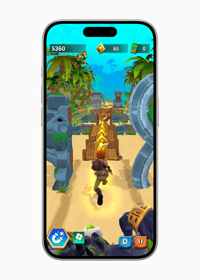 Fotos z gry Temple Run: Legends pokazany na iPhonie 15 Pro.