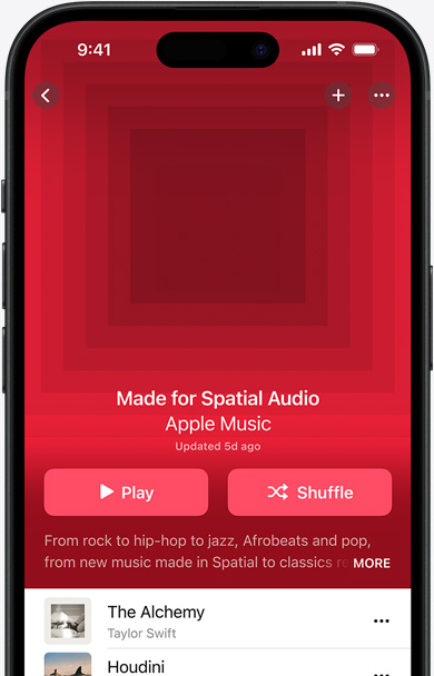 iPhone Display mit Coverbildern der «Gemacht für 3D Audio» Playlist in der Apple Music App