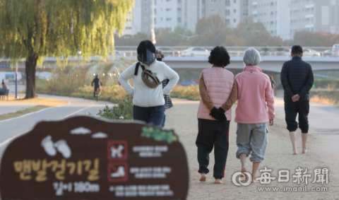 [건강플러스] 일상을 방해하는 피로가 6개월 이상 지속된다면 '만성피로증후군' 의심