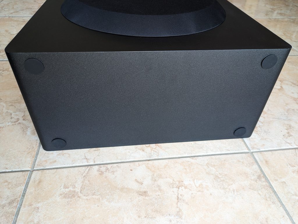 Subwoofer der Creative SXFI CARRIER Soundbar von unten